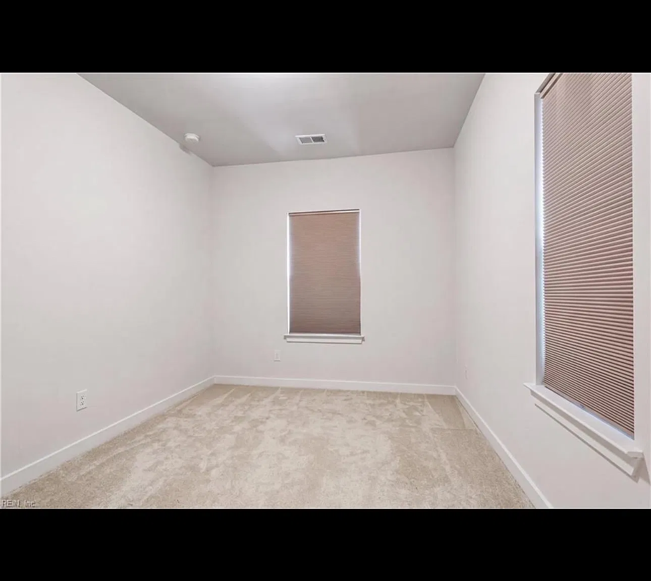 3 bed, 2284 sqft, $2,700 — Photo 4