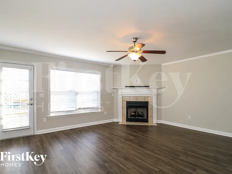 100 Pebble Run Ct — Photo 3