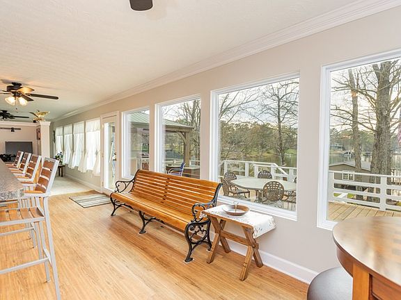 5th image of 145 Clearwater Ln