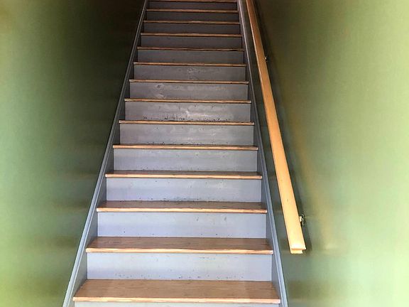 Entry Stairway to First Floor