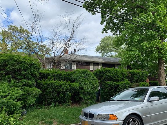 2nd image of 178 Catherine St