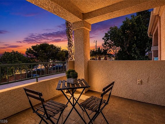 4th image of 4893 S Torrey Pines Dr Unit 203