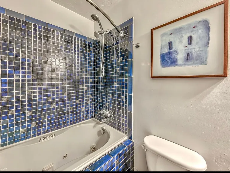 1223 Bonanza Ave #21 — Photo 4