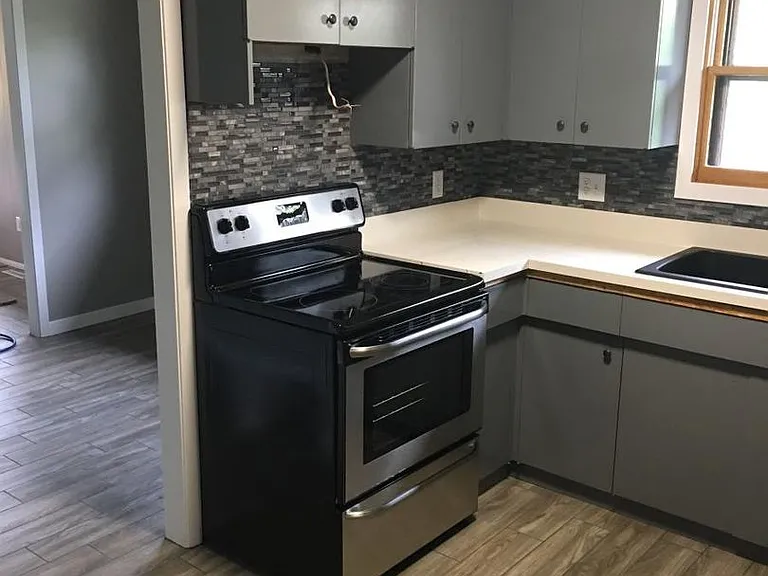 1401 America Ave NW — Photo 4