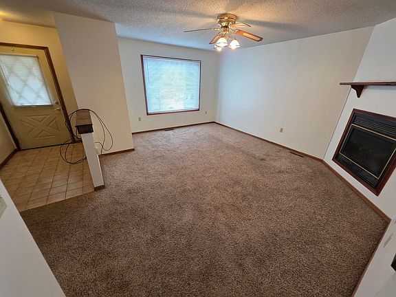 3rd image of 4925 Coventry Ct #3