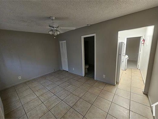 2nd image of 1324 NW 2nd St APT 5