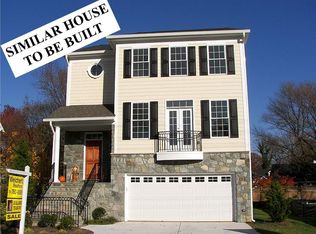 131 S Highland St, Arlington, VA 22204