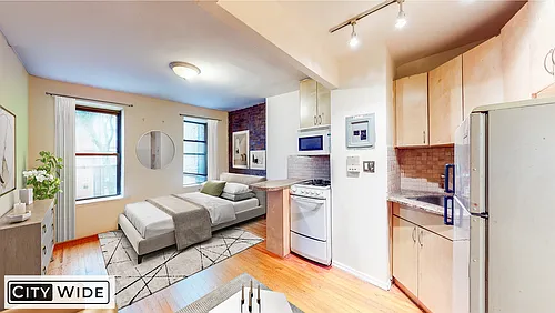93 Clinton St #6 Photo 1