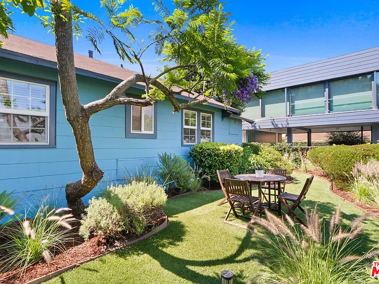 4260 Lincoln Ave — Photo 12