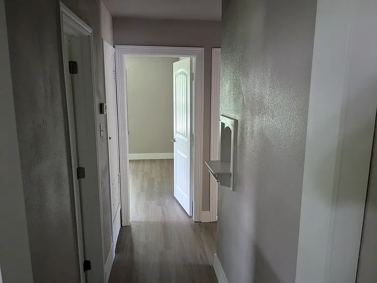 2517 Goliad St — Photo 10