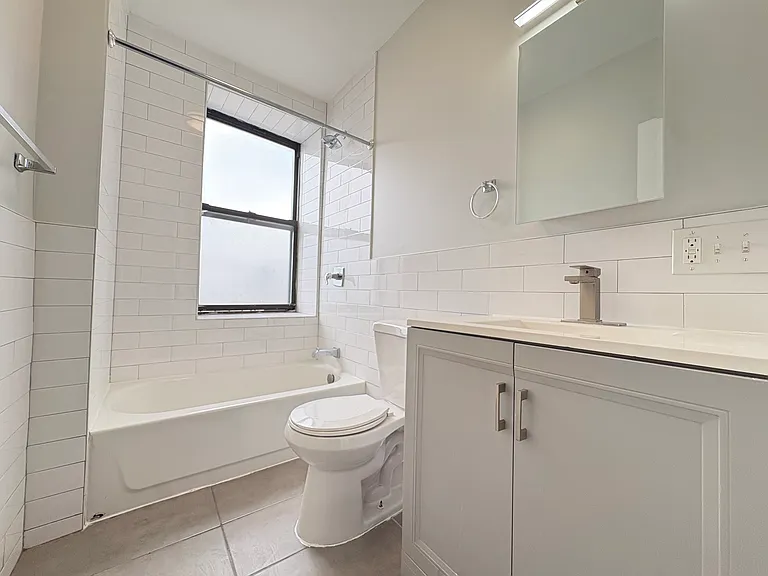 158 Bergen Ave #45 — Photo 4