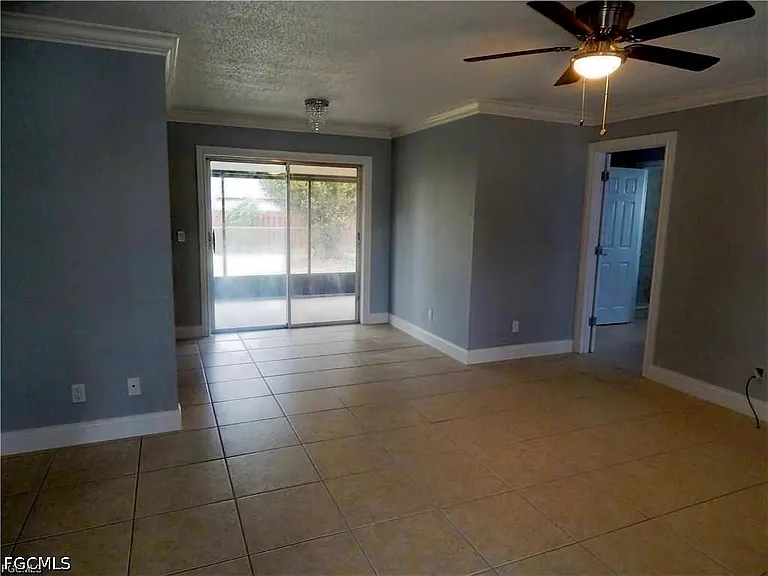 18448 Iris Rd — Photo 15