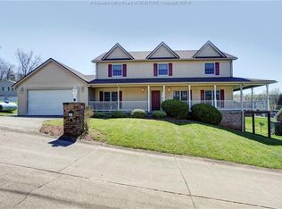5304 Edds Ln, Cross Lanes, WV 25313