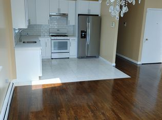 528 Throggs Neck Expy #3, Bronx, NY 10465