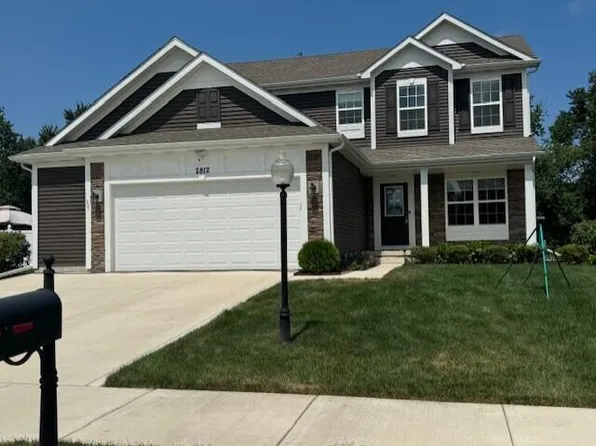 2812 Winterberry Rd, Portage, IN 46368