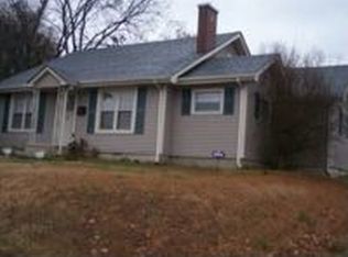 208 Sycamore St, Newbern, TN 38059