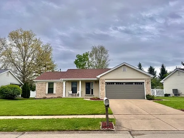 16 White Chapel Ct, O'Fallon, MO 63368