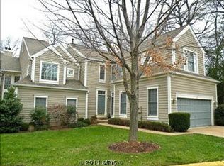 11420 Hollow Timber Ct, Reston, VA 20194