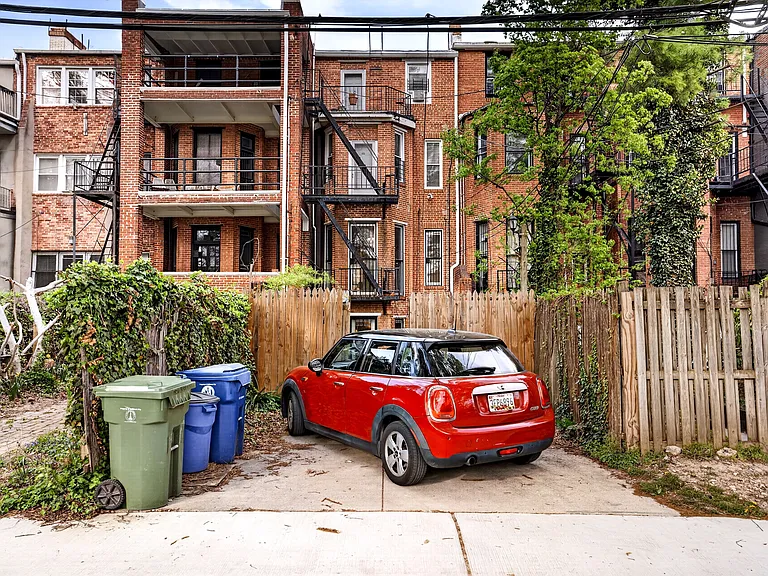 1806 Bolton St #1 — Photo 18