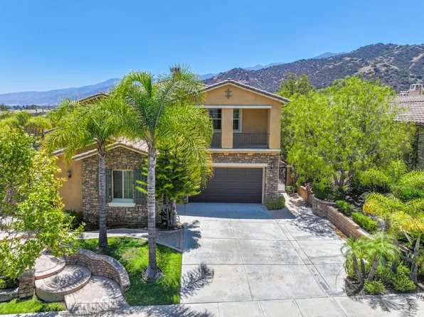 8203 Soft Winds Dr, Corona, CA 92883