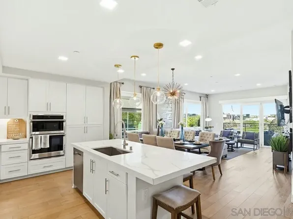 2460 Community Ln #3, San Diego, CA 92108