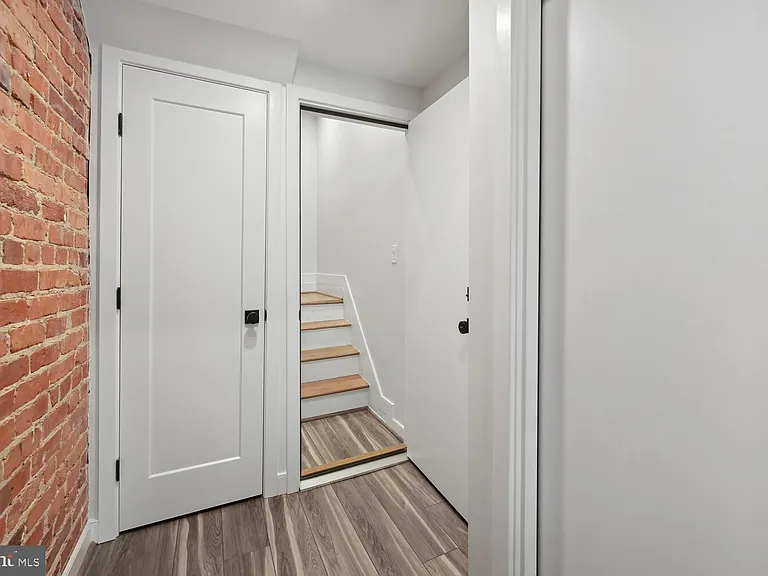 1850 Ingleside Ter NW #2 — Photo 15