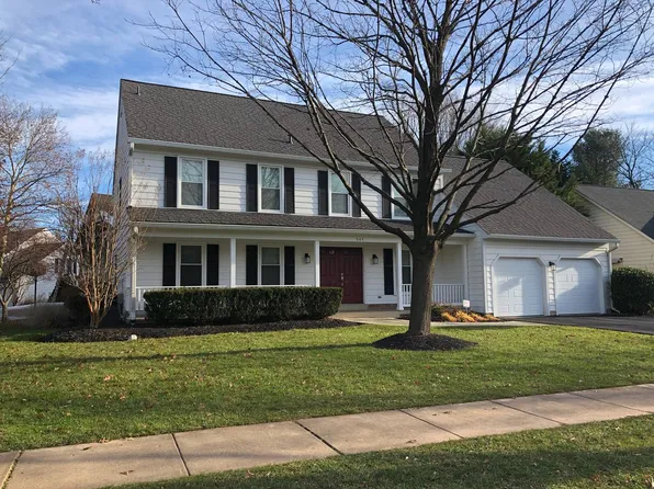 945 Willowleaf Way, Potomac, MD 20854