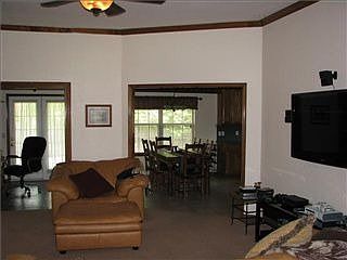 3rd image of 641 W Dowden Dr
