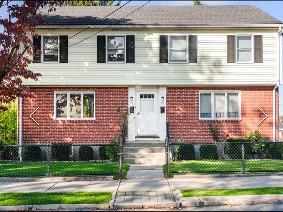 Front of home East Facing left side Town Home