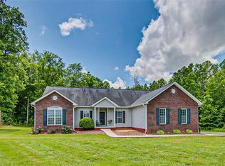 5445 Waynick Meadow Rd, Asheboro, NC 27205