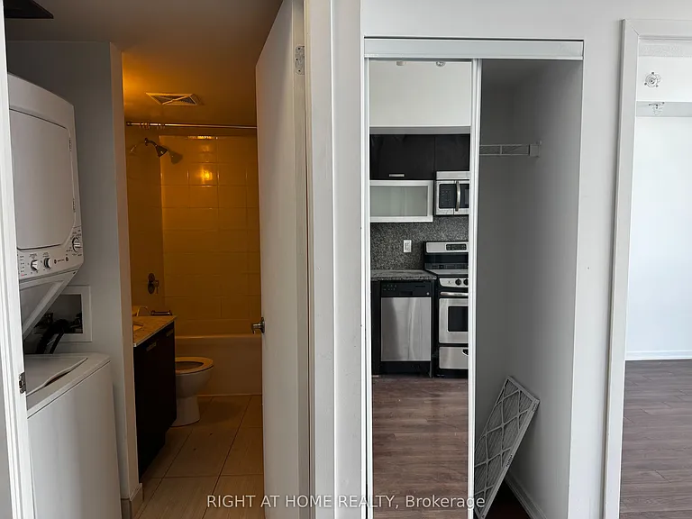 36 Lisgar St #Penthouse 01E — Photo 7
