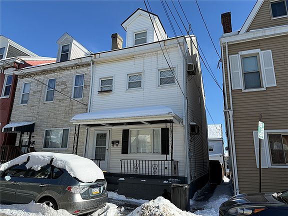 2nd image of 435 Cedarville St