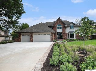 13407 Seward St, Omaha, NE 68154