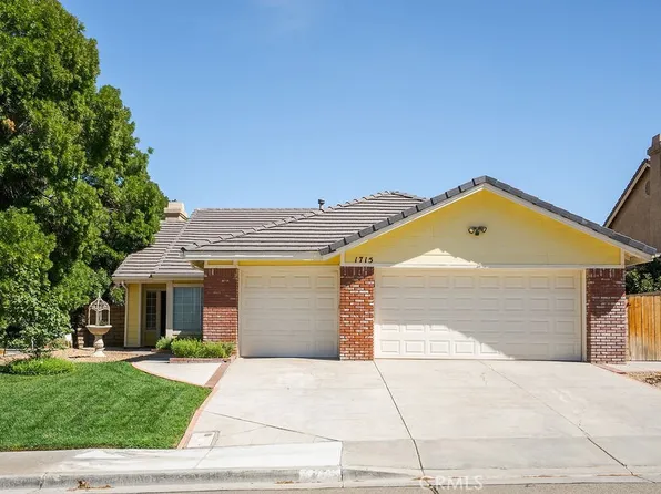 1715 Lake Way, Lancaster, CA 93534