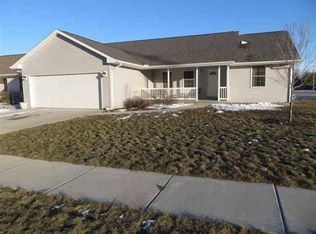 914 N Sherman St, Lincoln, IL 62656