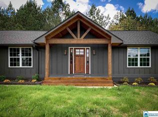 103 Cobb Rd, Munford, AL 36268