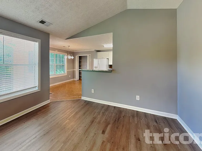 329 Kellys Walk — Photo 4
