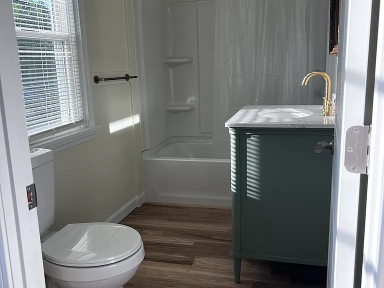 14 Marriott Ave — Photo 11