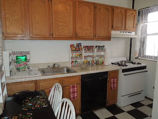 Sold by Washington Realty Corp. | media 11