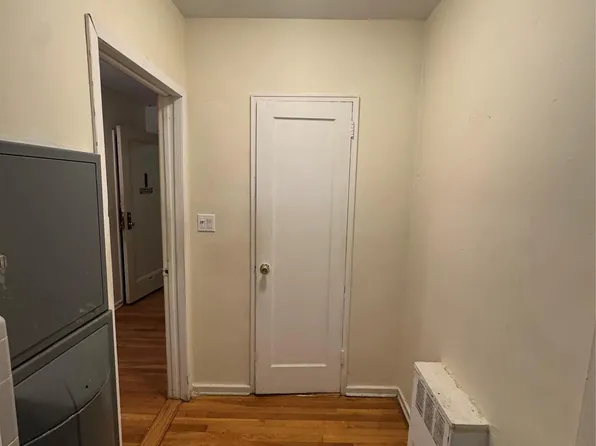 145 Smith #D4, Freeport, NY 11520