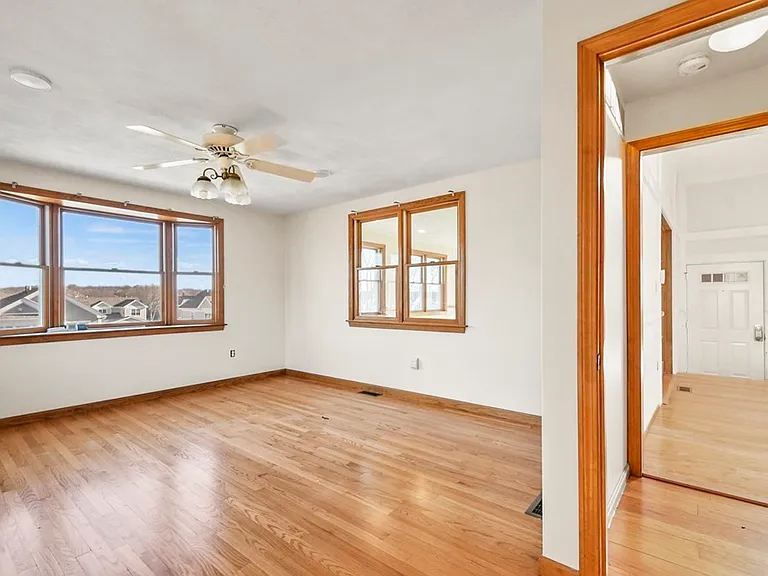 72 Cambridge Rd #2 — Photo 4