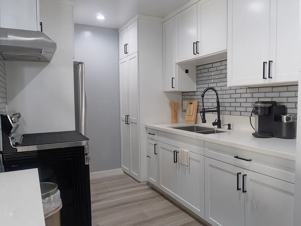 Modern Kitchen with plenty of storage space