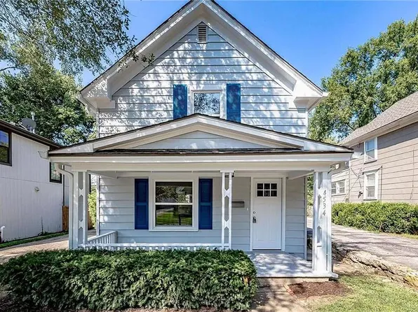 4534 Bell St, Kansas City, MO 64111