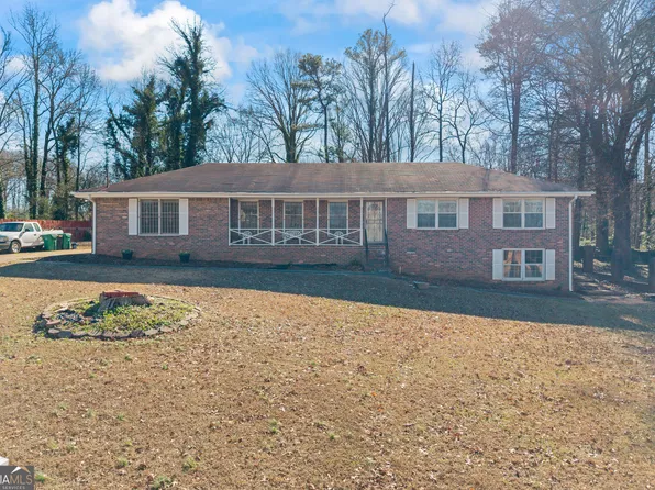 2699 Woodfen Dr, Ellenwood, GA 30294