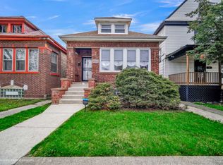 8813 S Elizabeth St, Chicago, IL 60620