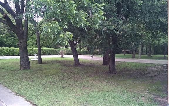 5th image of 3332 County Road 423
