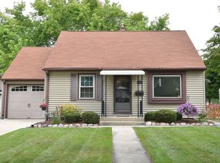 1530 E Norwich St, Milwaukee, WI