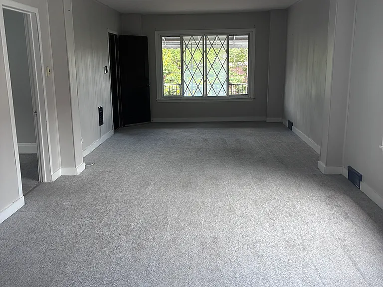 16 Greeley St #2 — Photo 9