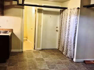 6475 Willow Rd APT 6, West Bloomfield, MI 48324