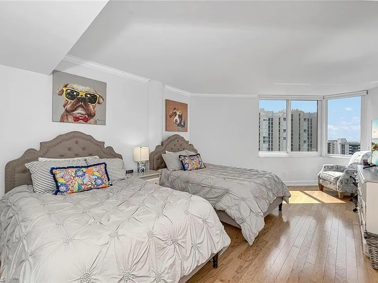 4041 Gulf Shore Blvd N #1608 — Photo 12